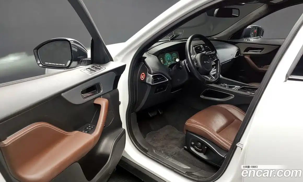 Jaguar F-Pace 2017 3.0 гидро в Москве № 2133874, фото 10