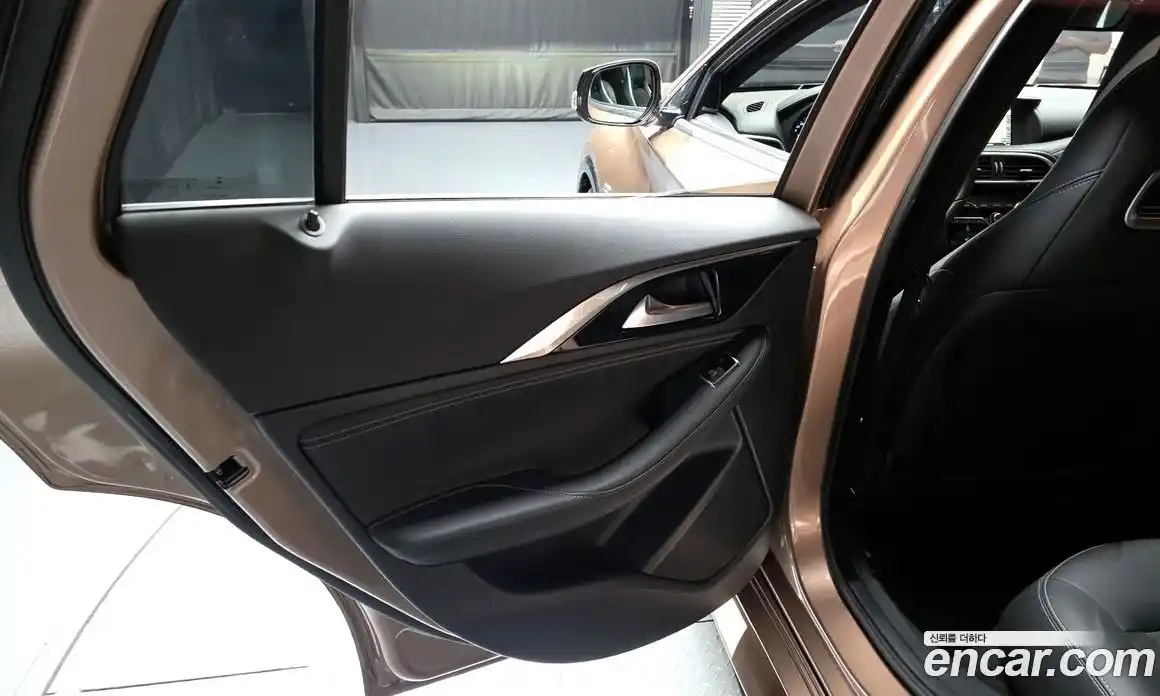 Infiniti Q30 2017 2.0 гидро в Москве № 2134025, фото 15