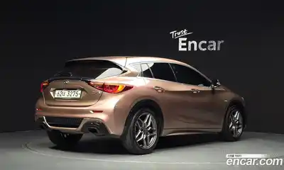 Infiniti Q30 2017 2.0 гидро в Москве № 2134025, миниатюра 2