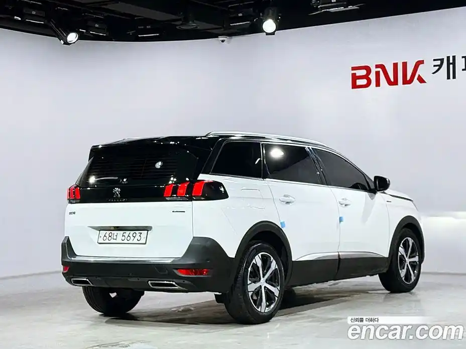 Peugeot 5008 2019 1.5 гидро в Москве, фото 2