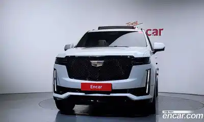 Cadillac Escalade 2022 6.2 гидро в Москве № 2134430, миниатюра 3