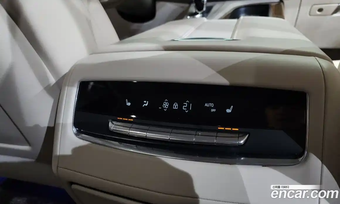 Cadillac Escalade 2022 6.2 гидро в Москве № 2134430, фото 31