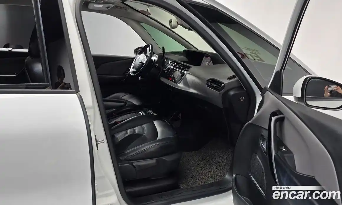 Citroen C4 Picasso 2018 1.6 гидро в Москве № 2134879, фото 16