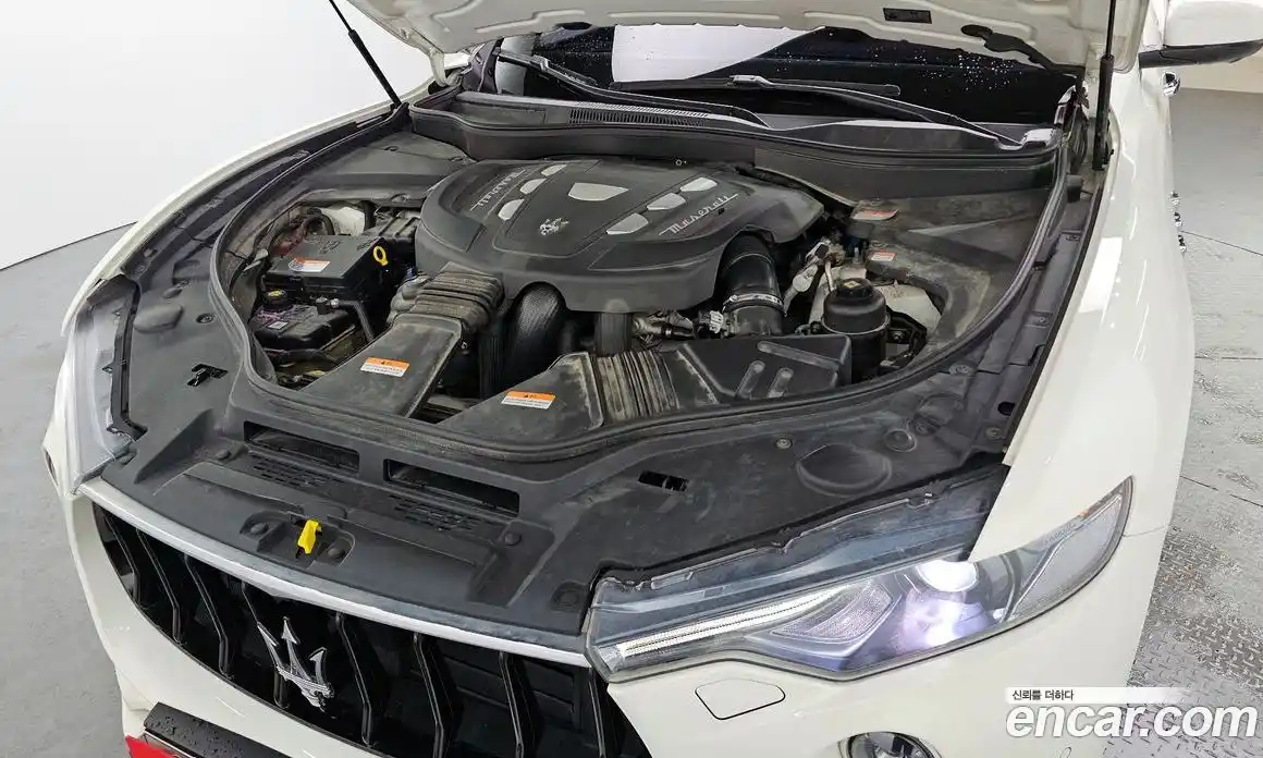 Maserati Levante 2017 3.0 гидро, фото 6