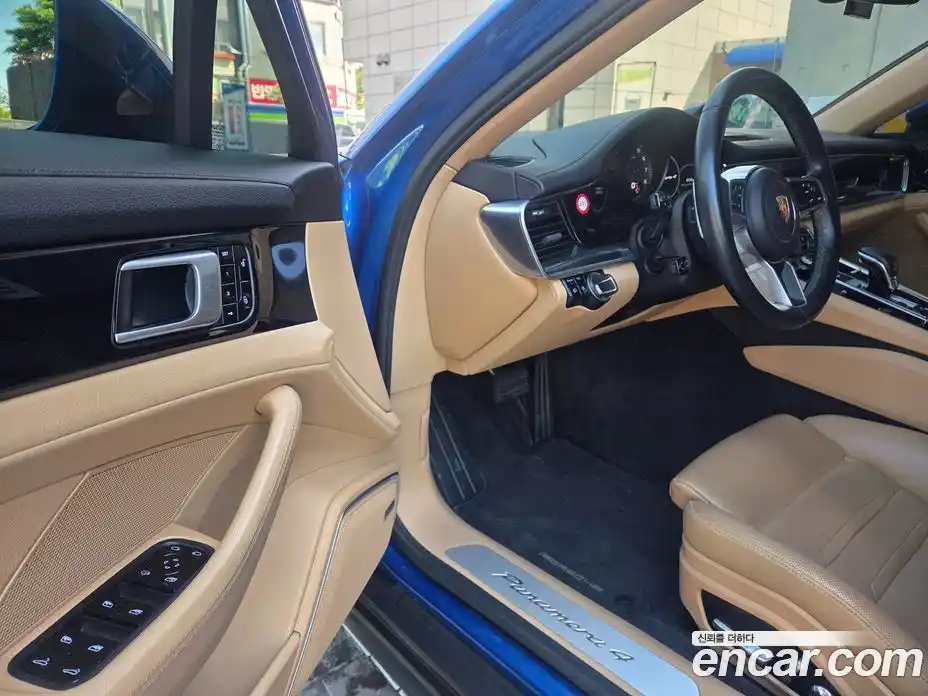 Porsche Panamera 2018 3.0 гидро в Москве № 892776, фото 11