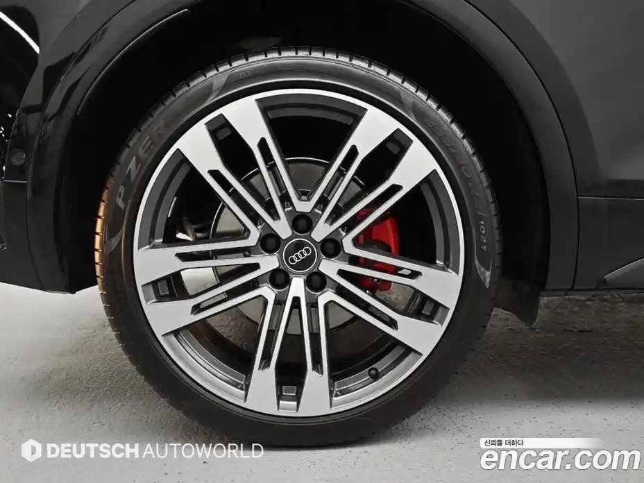 Audi SQ5 2022 3.0 гидро в Москве, фото 5