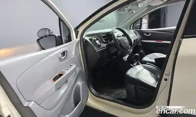 Renault QM3 2015 1.5 гидро в Москве № 106739, миниатюра 10