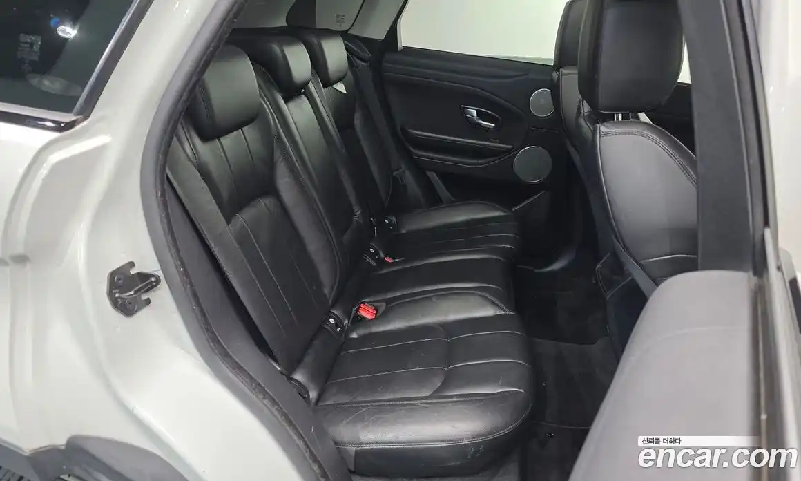 Land Rover Range-Rover Evoque 2019 2.0 гидро в Москве, фото 12
