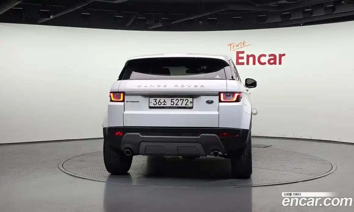Land Rover Range-Rover Evoque 2019 2.0 гидро в Москве, фото 4