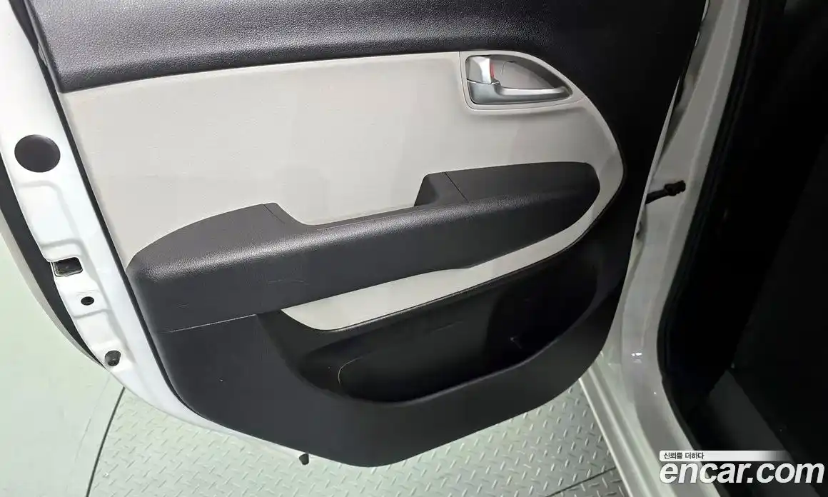 Kia Ray 2022 1.0 гидро, фото 15