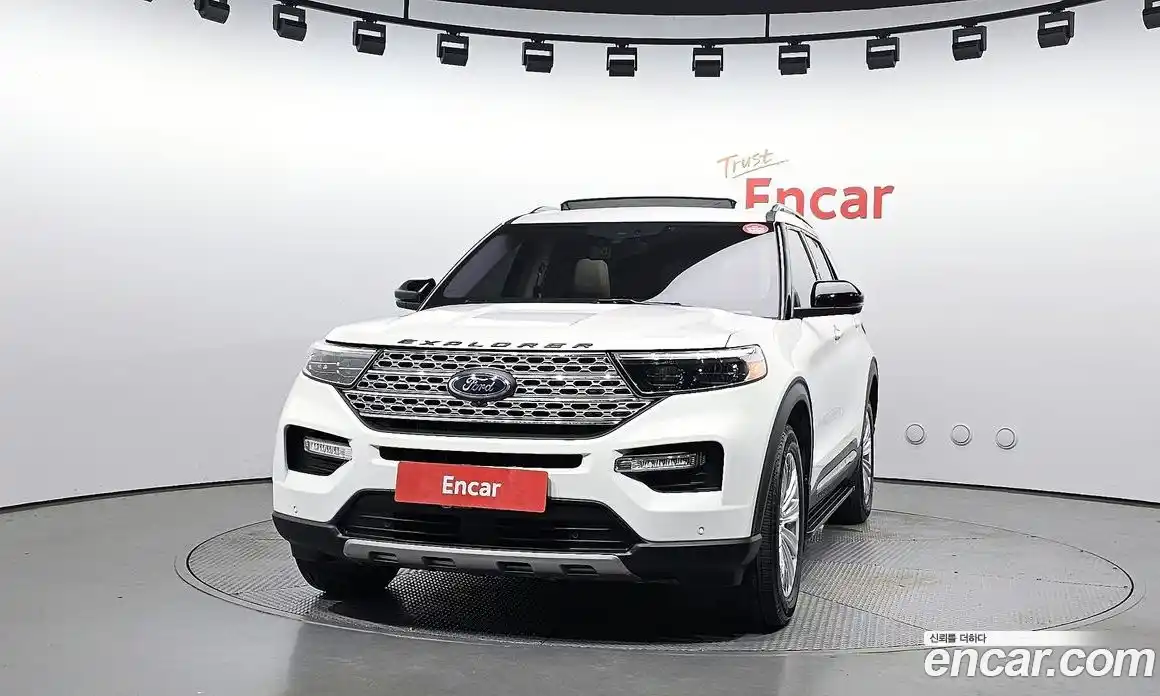 Ford Explorer 2021 2.3 гидро в Москве № 170719, фото 3