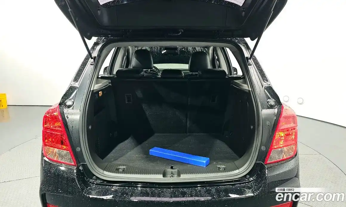 Chevrolet Trax 2020 1.4 гидро в Москве № 173374, фото 20