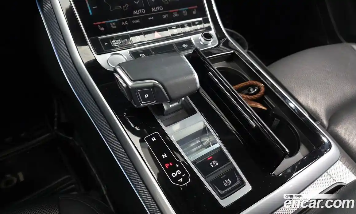 Audi Q7 2020 3.0 гидро в Москве № 196436, фото 9