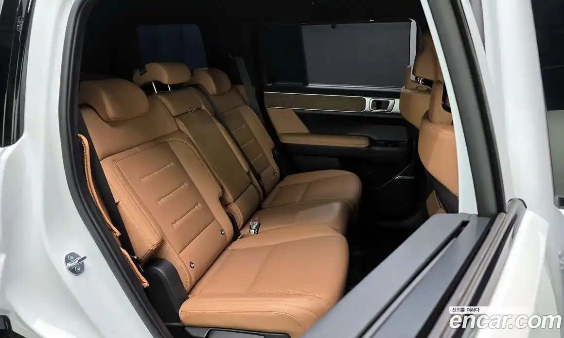 Hyundai Santa Fe 2025 1.6 гидро в Москве, фото 17