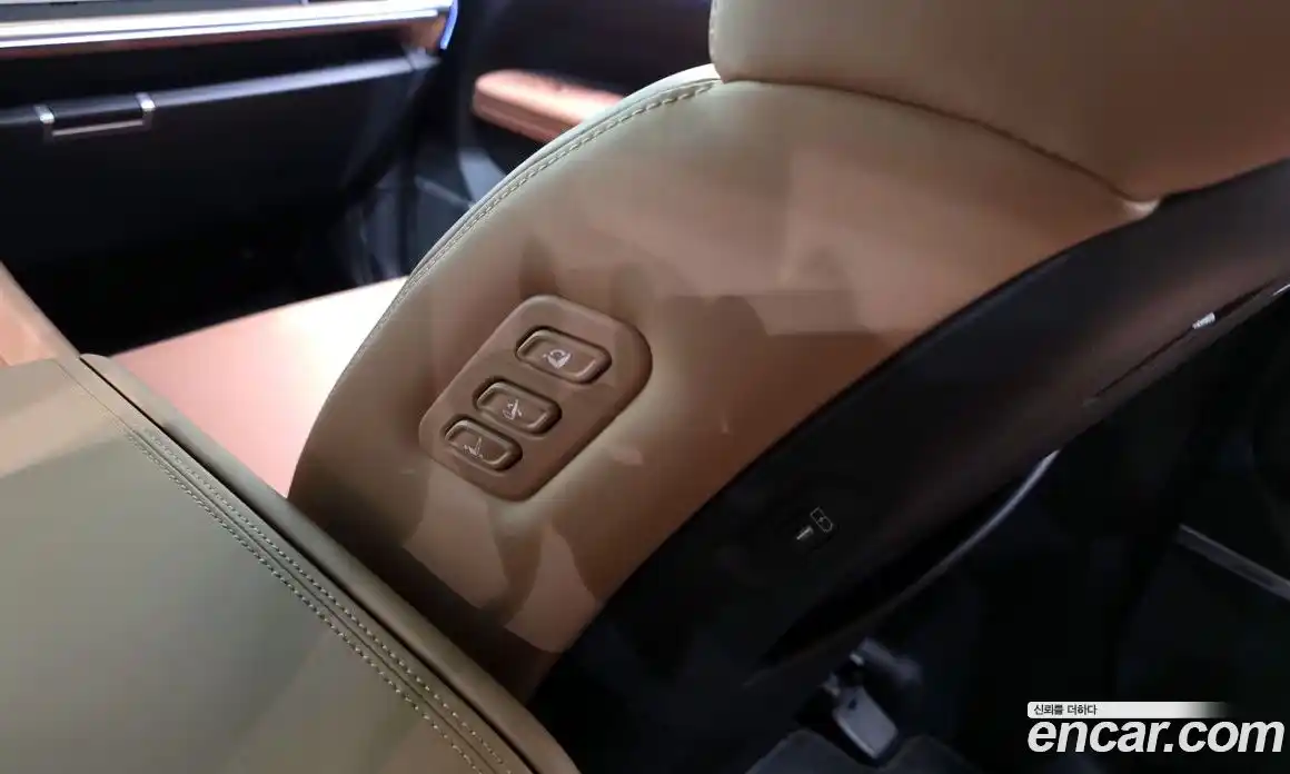 Hyundai Santa Fe 2025 1.6 гидро в Москве, фото 30