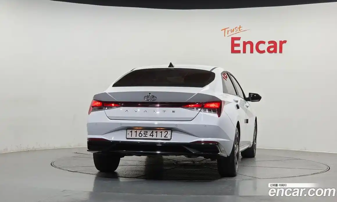 Hyundai Avante 2022 1.6 гидро в Москве, фото 4