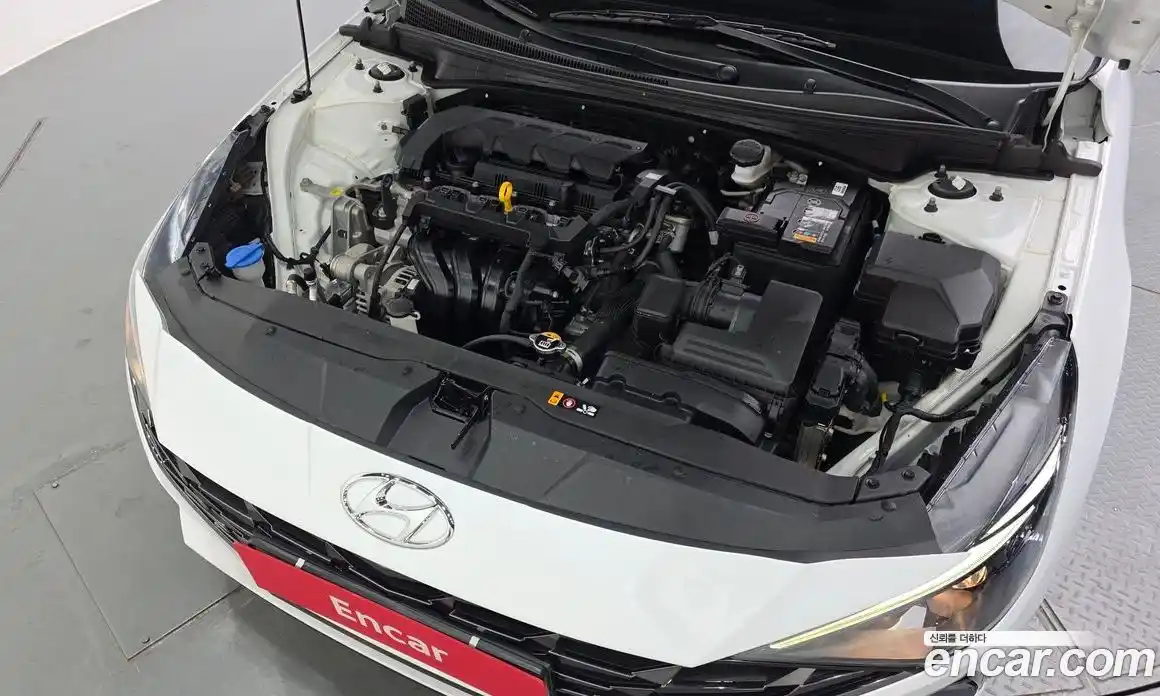 Hyundai Avante 2022 1.6 гидро в Москве, фото 6