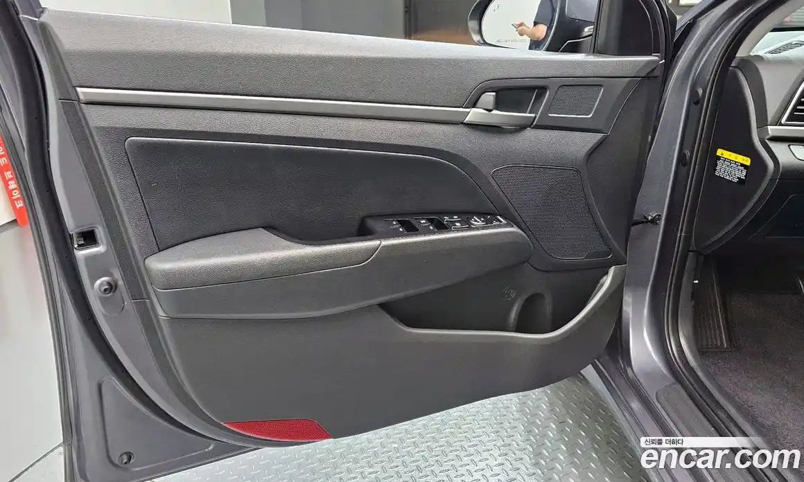 Hyundai Avante 2018 1.6 гидро в Москве № 2123233, фото 14