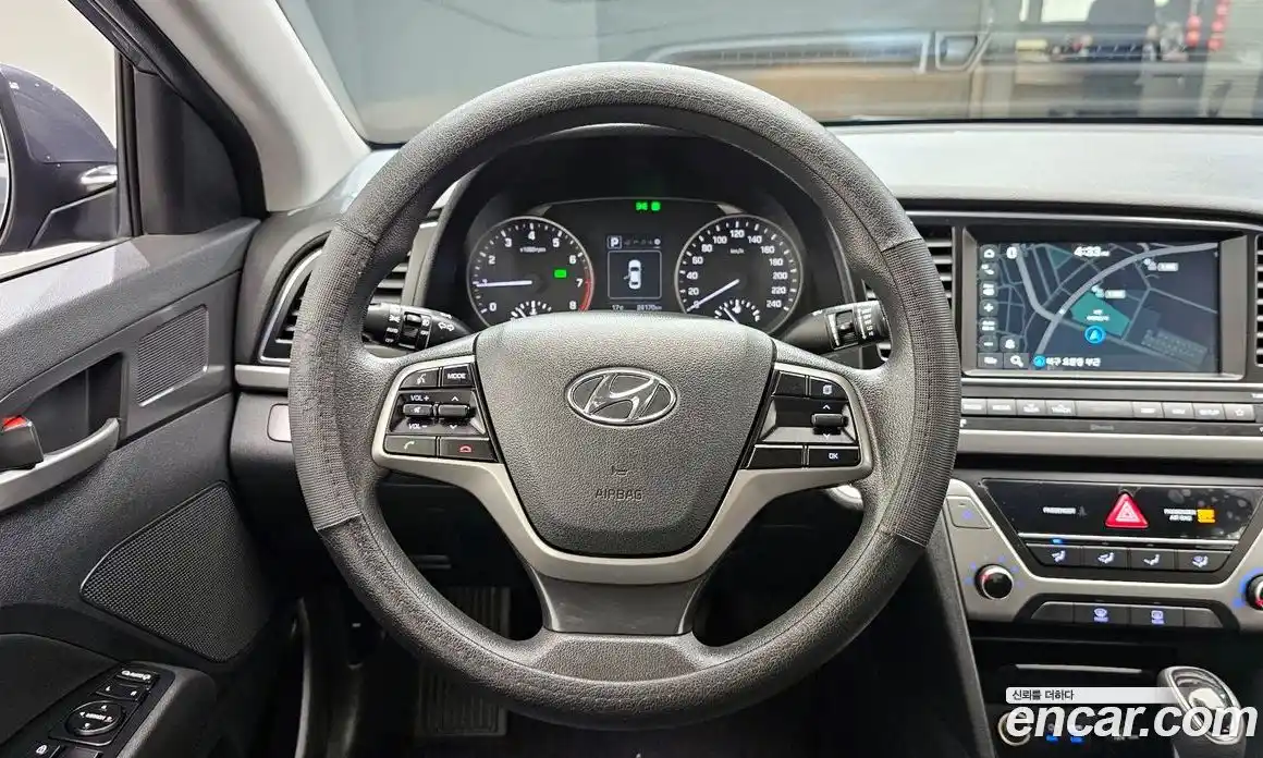 Hyundai Avante 2018 1.6 гидро в Москве № 2123233, фото 19