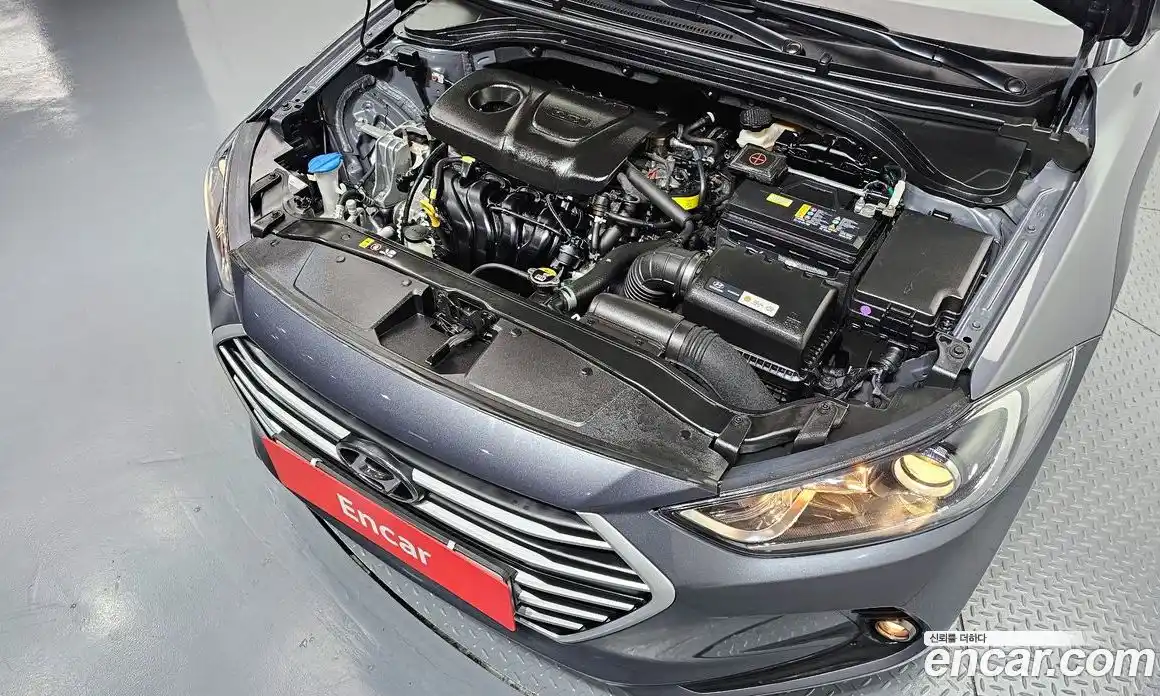 Hyundai Avante 2018 1.6 гидро в Москве № 2123233, фото 6