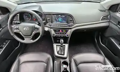 Hyundai Avante 2018 1.6 гидро в Москве № 2123233, миниатюра 10