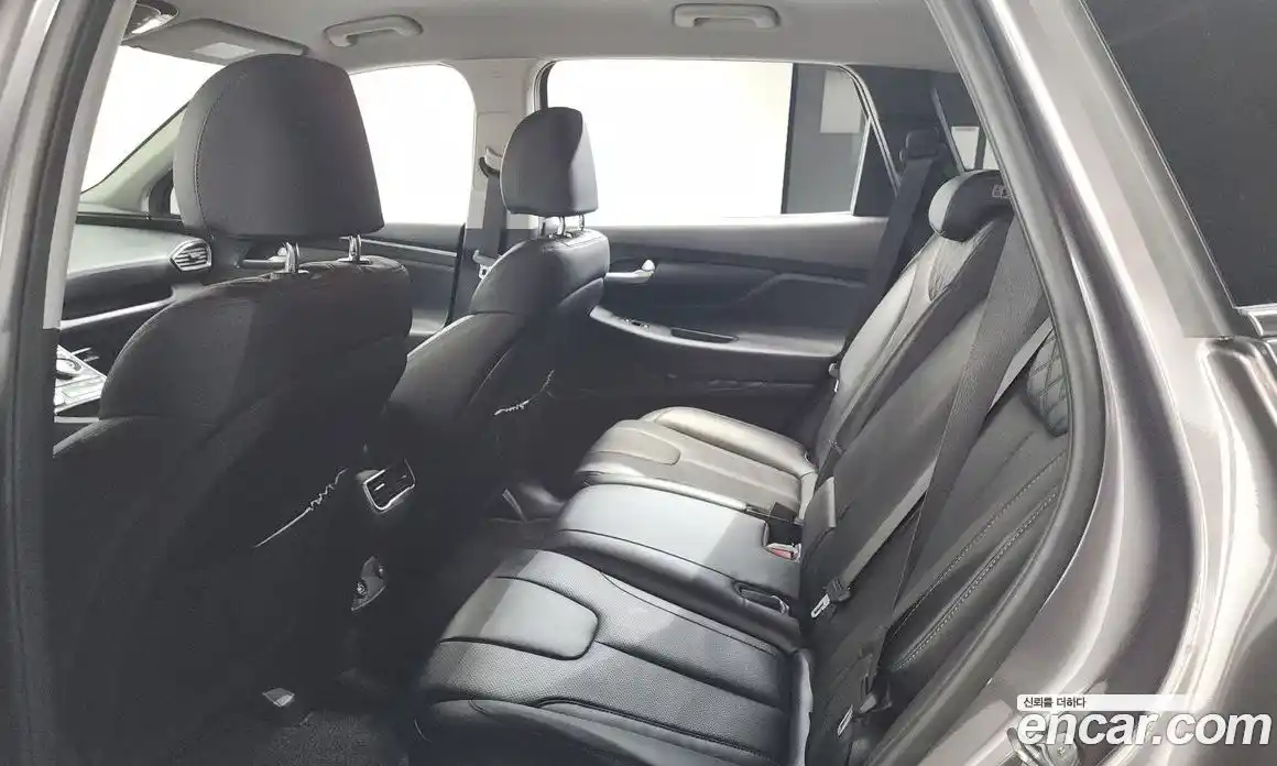 Hyundai Santa Fe 2022 1.6 гидро в Москве, фото 25