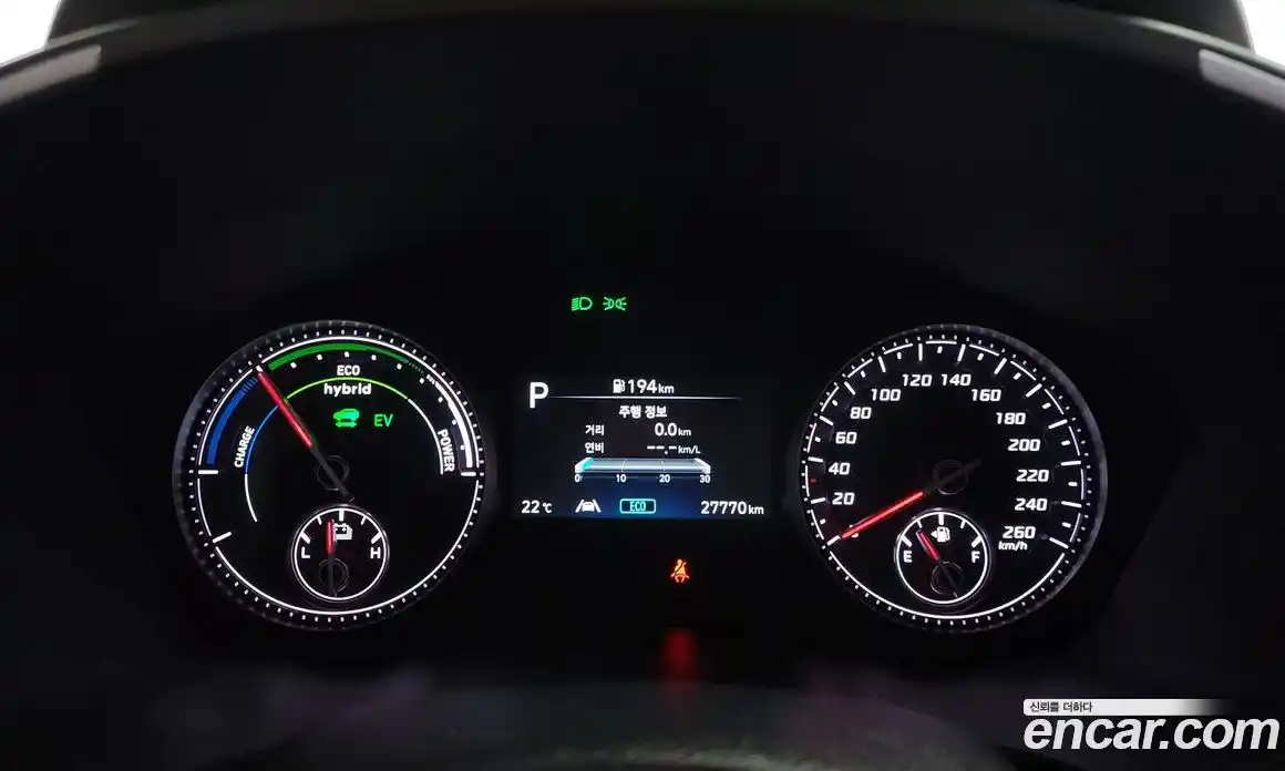Hyundai Santa Fe 2022 1.6 гидро в Москве, фото 10