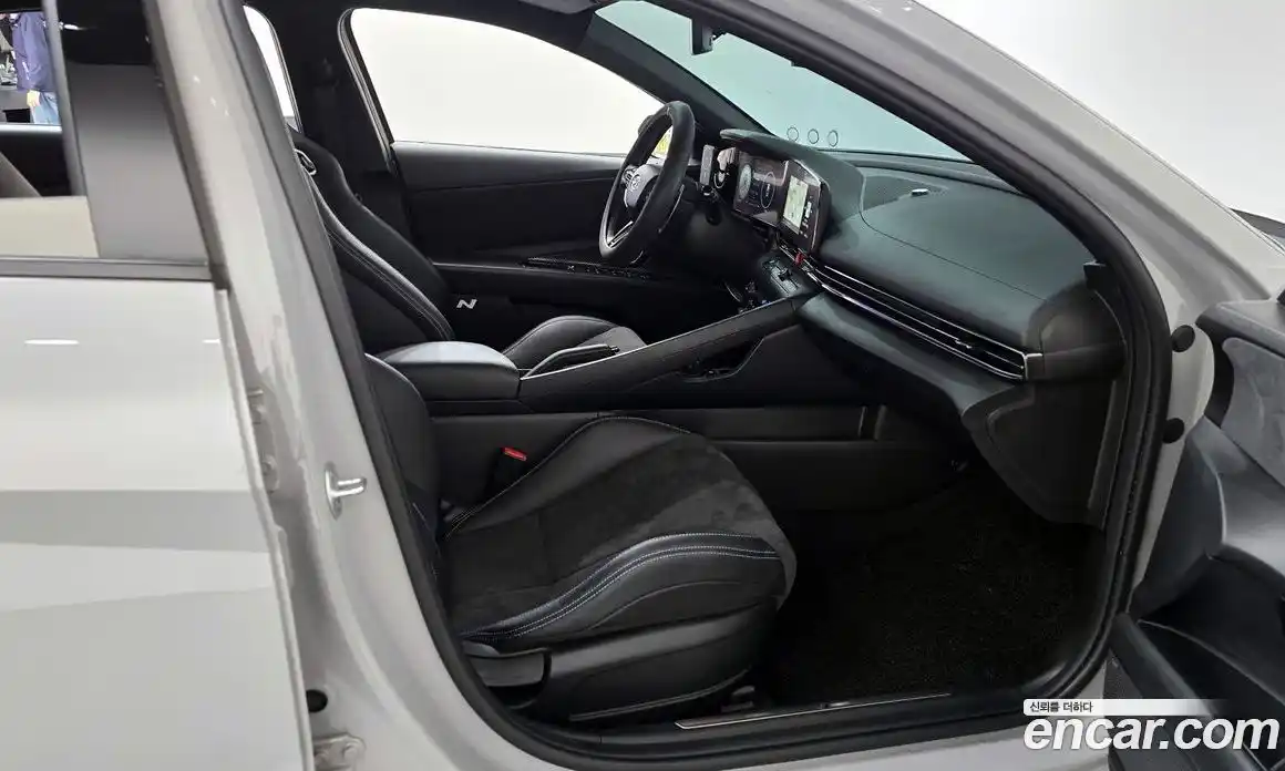 Hyundai Avante 2021 2.0 гидро в Москве, фото 16