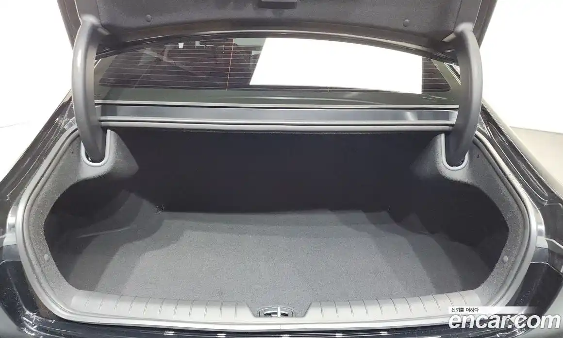 Hyundai Grandeur 2023 2.5 гидро в Москве, фото 23