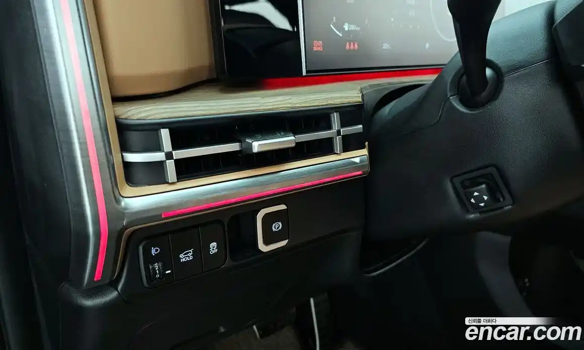 Hyundai Santa Fe 2025 1.6 гидро в Москве № 2123629, фото 16