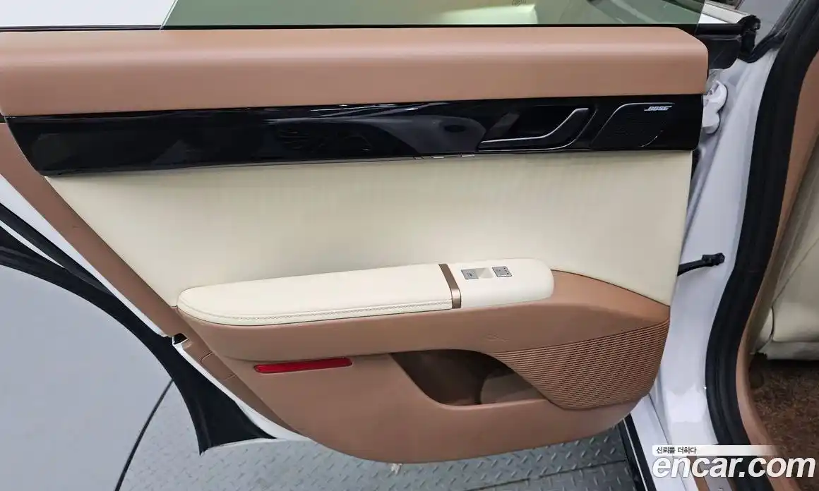 Hyundai Grandeur 2023 2.5 гидро в Москве, фото 15