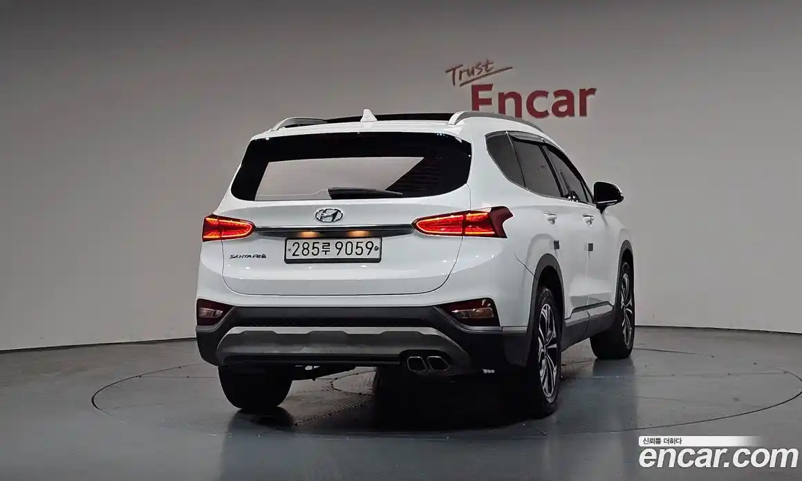 Hyundai Santa Fe 2019 2.0 гидро в Москве, фото 3
