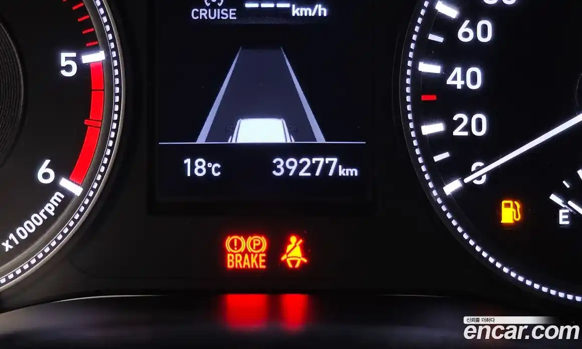 Hyundai Santa Fe 2019 2.0 гидро в Москве, фото 36