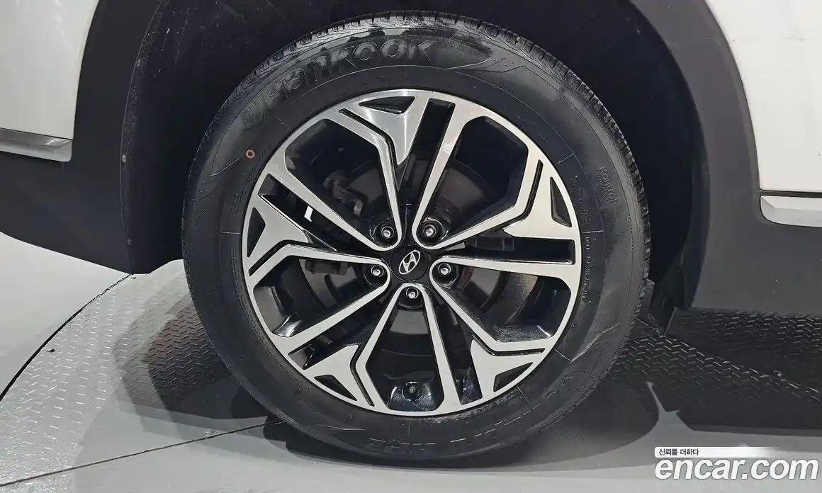 Hyundai Santa Fe 2019 2.0 гидро в Москве, фото 4