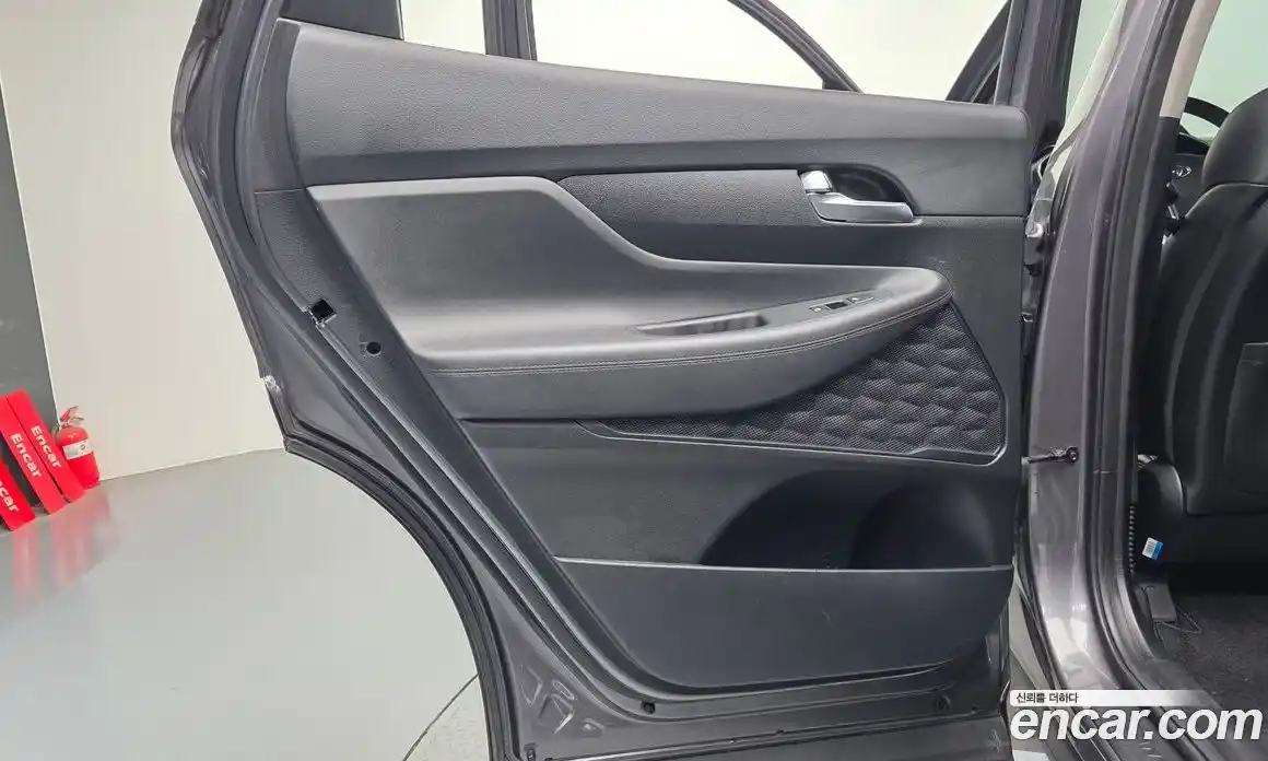 Hyundai Santa Fe 2019 2.0 гидро в Москве, фото 15