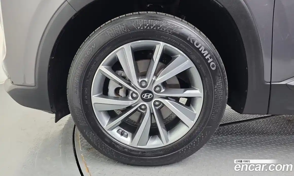 Hyundai Santa Fe 2019 2.0 гидро в Москве, фото 5