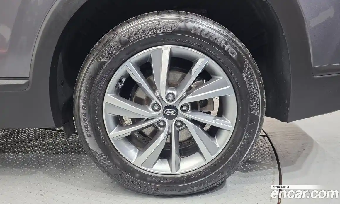 Hyundai Santa Fe 2019 2.0 гидро в Москве, фото 7