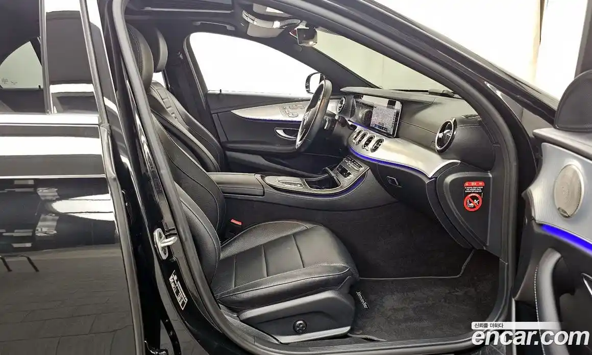 Mercedes-Benz E-Class 2021 2.0 гидро в Москве, фото 17