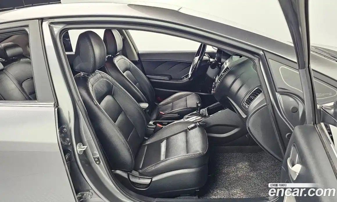 Kia K3 2014 1.6 гидро в Москве, фото 16