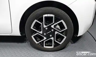 Kia Ray 2024 1.0 гидро в Москве № 2124113, миниатюра 7