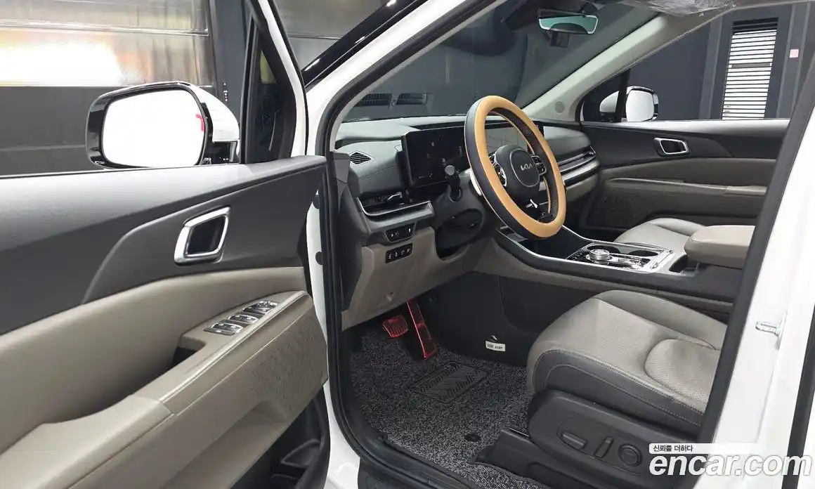 Kia Canival 2024 3.5 гидро в Москве, фото 13