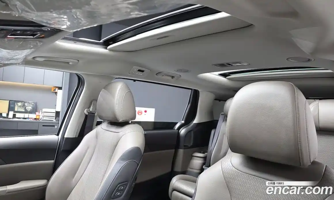 Kia Canival 2024 3.5 гидро в Москве, фото 23