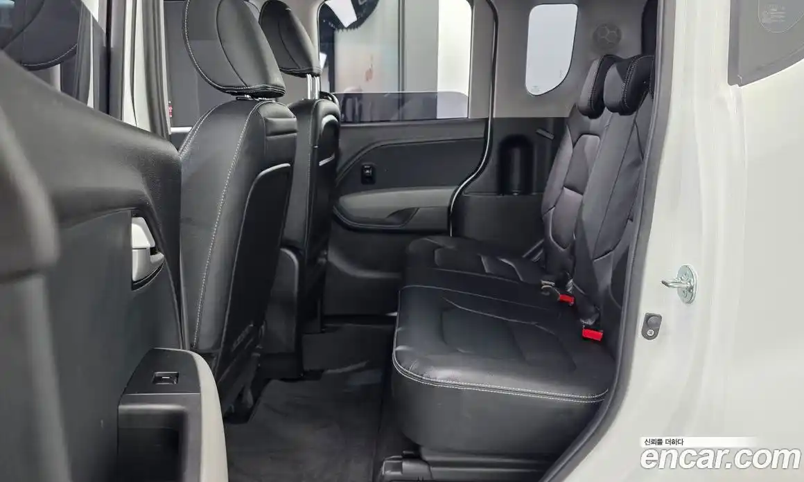 Kia Ray 2023 1.0 гидро в Москве, фото 16