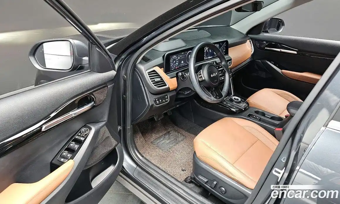 Kia Seltos 2024 1.6 гидро в Москве, фото 17