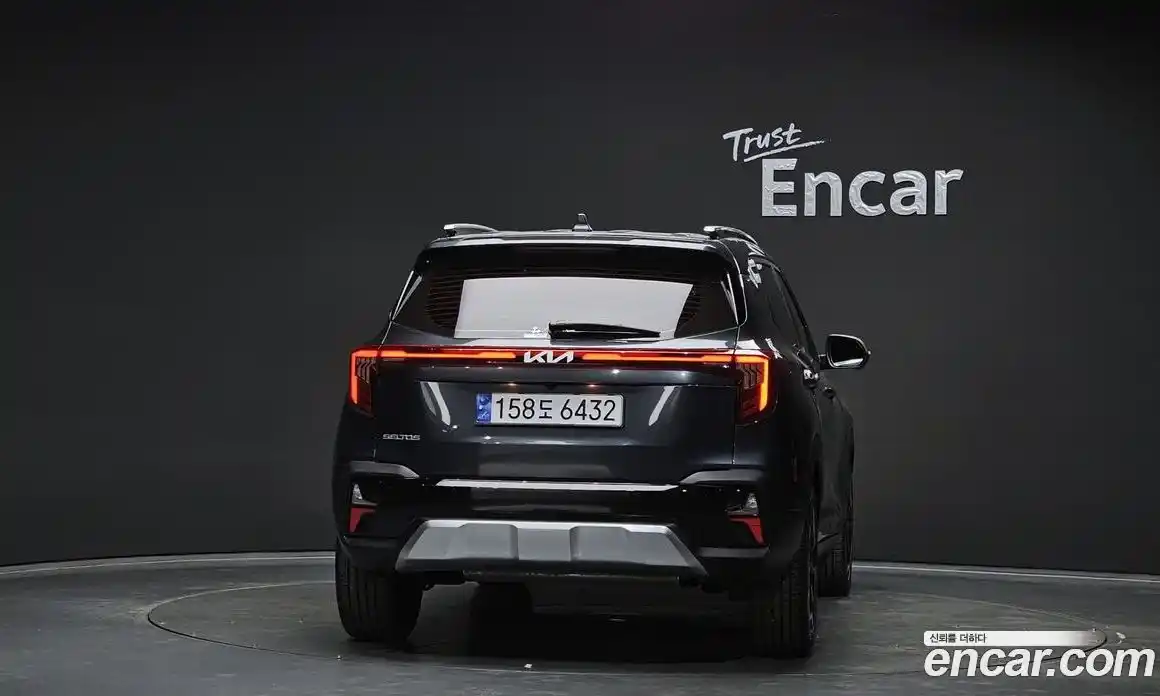 Kia Seltos 2024 1.6 гидро в Москве, фото 4