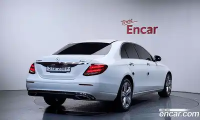 Mercedes-Benz E-Class 2018 1.9 гидро в Москве № 2124465, миниатюра 2
