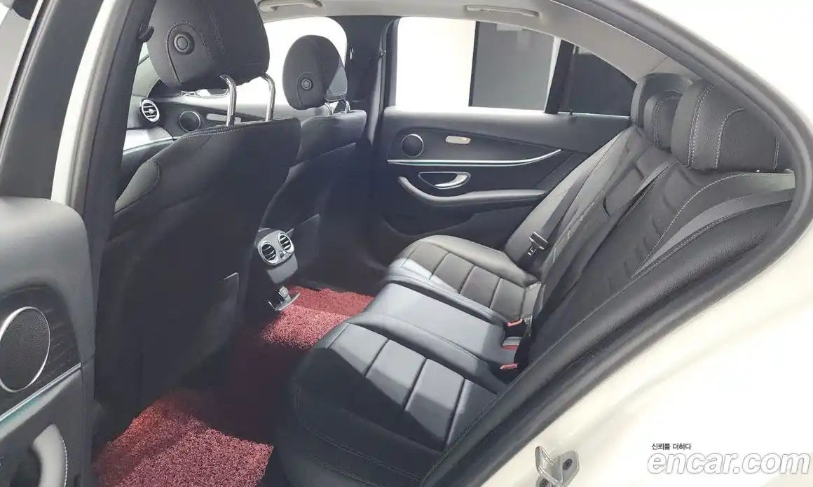 Mercedes-Benz E-Class 2018 1.9 гидро в Москве № 2124465, фото 26