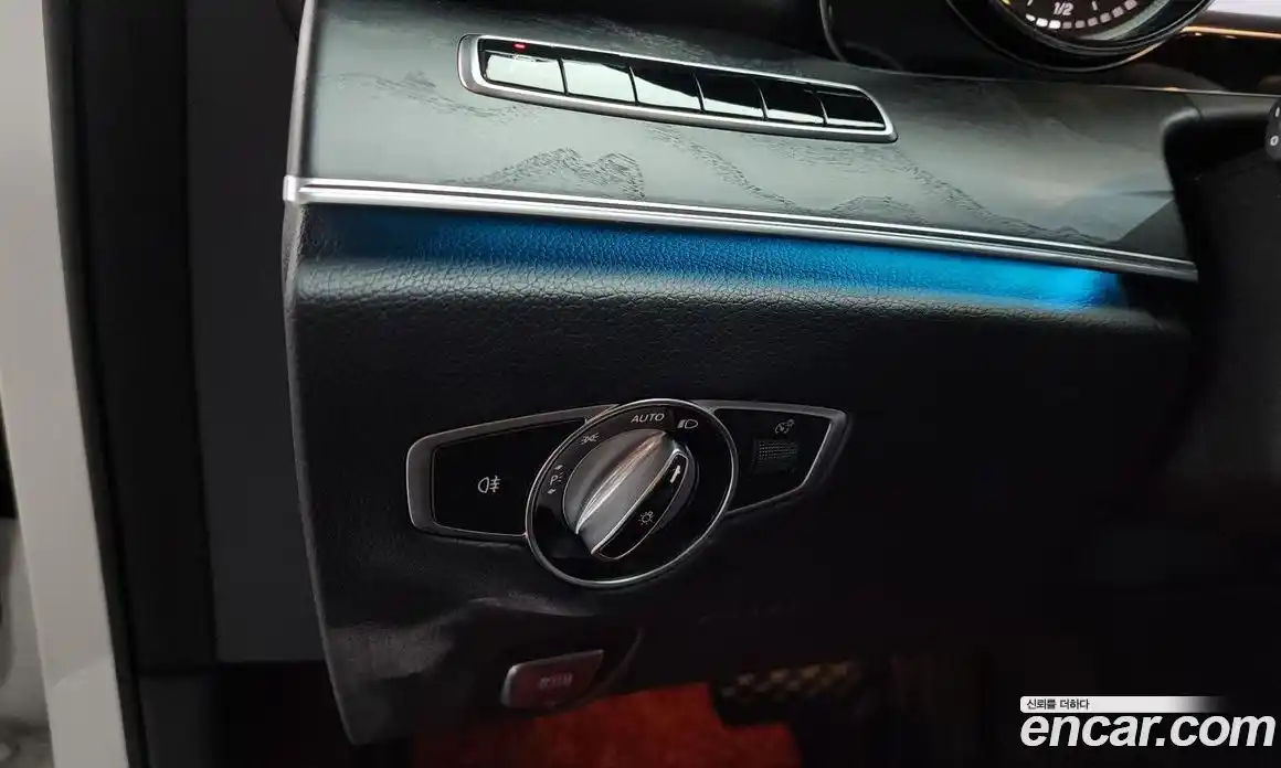 Mercedes-Benz E-Class 2018 1.9 гидро в Москве № 2124465, фото 29