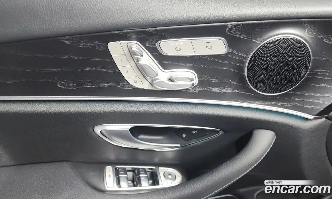 Mercedes-Benz E-Class 2018 1.9 гидро в Москве № 2124465, фото 33