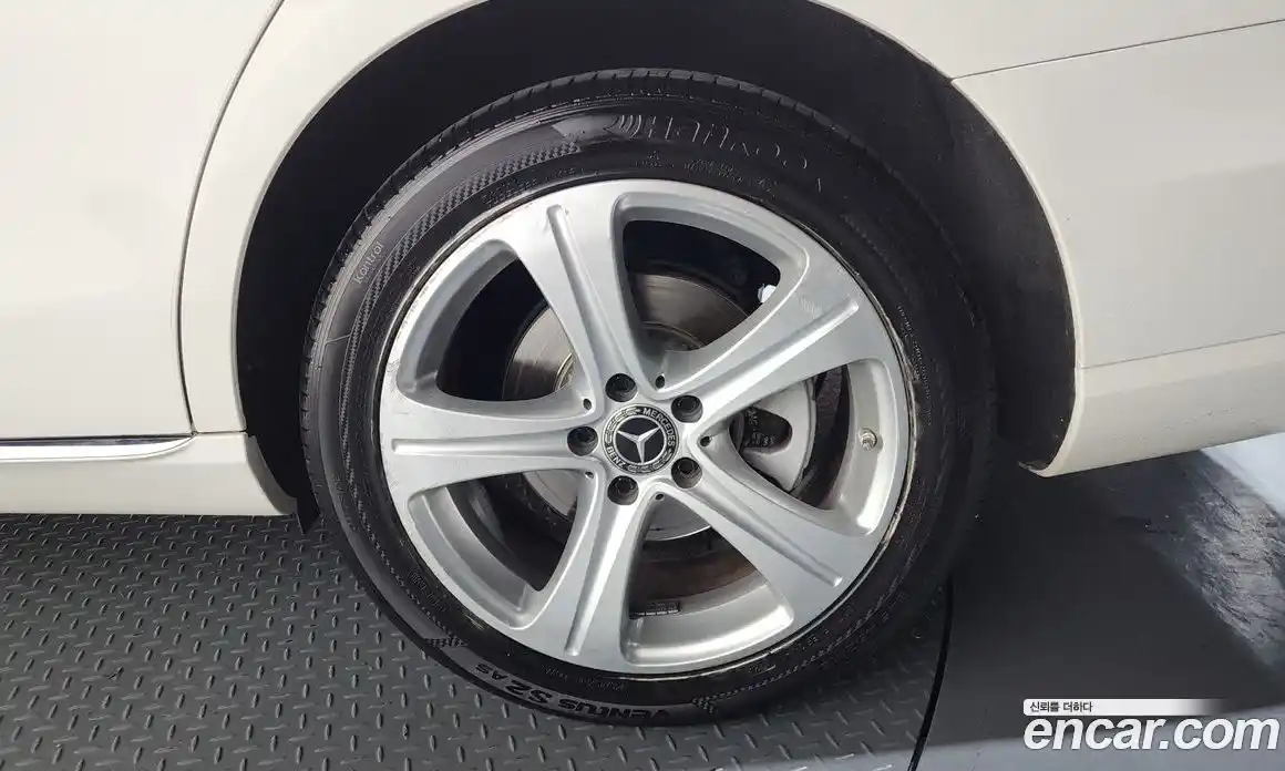Mercedes-Benz E-Class 2018 1.9 гидро в Москве № 2124465, фото 7